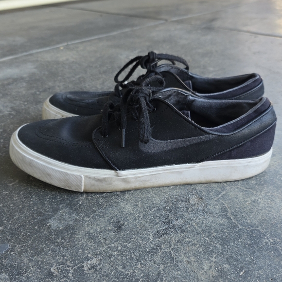 Nike SB Zoom Stefan Janoski Low Black Leather - Picture 1 of 11